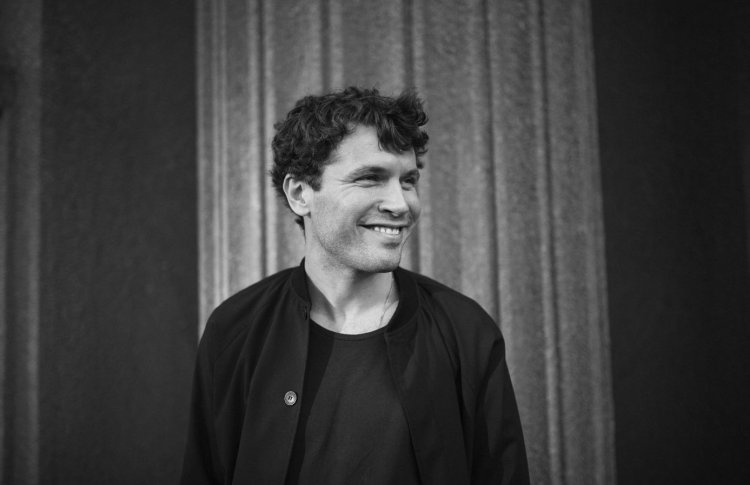 Даниловский встречает весну вместе с ARTEMIEV