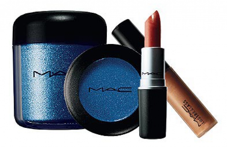 Naughty Nautical от MAC