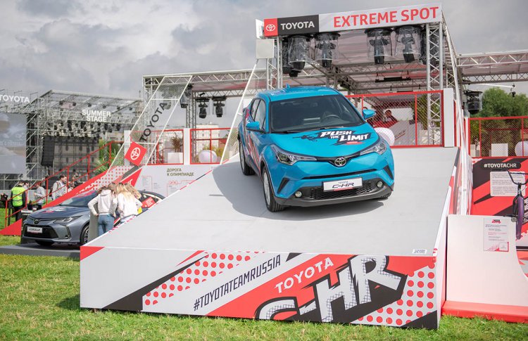 Toyota расшевелила «Пикник “Афиши”»: не только музыка, но и экстремальный спорт, тусовка с селебрити и крутые призы!