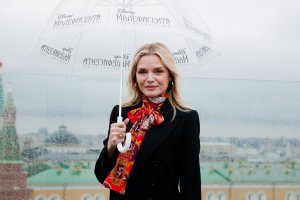 Серая мораль и сказки для взрослых: Мишель Пфайффер в Москве