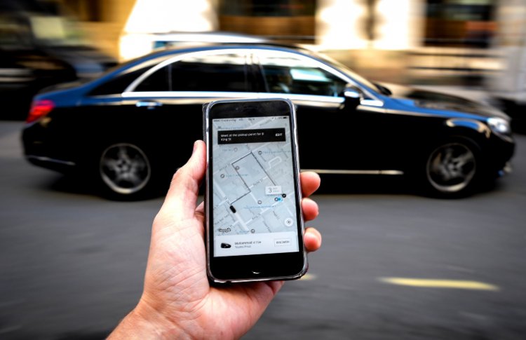 Uber будет записывать разговоры во время поездок