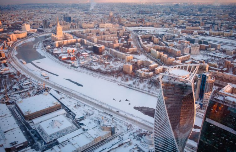 Бесплатный новогодний экспресс на смотровую площадку PANORAMA360