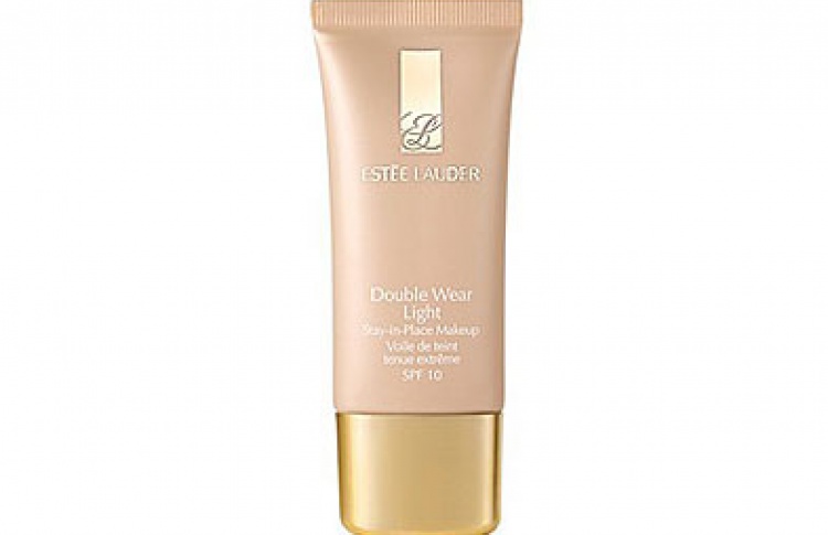 Double Wear Light от Estee Lauder