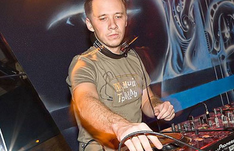 Passion Time: DJs Иван Scratchin, Эльза Time, Spayk & специальный гость