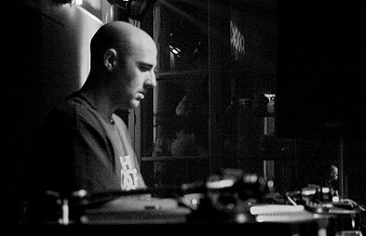 "Четверги Санчеса": Vince Watson (live, Шотландия), DJs Санчес, Студитский, VJ Den Mantrov