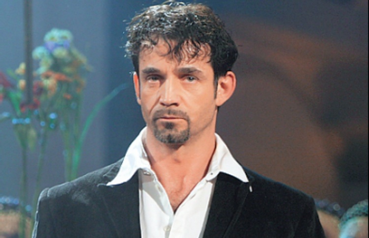 Дмитрий Певцов