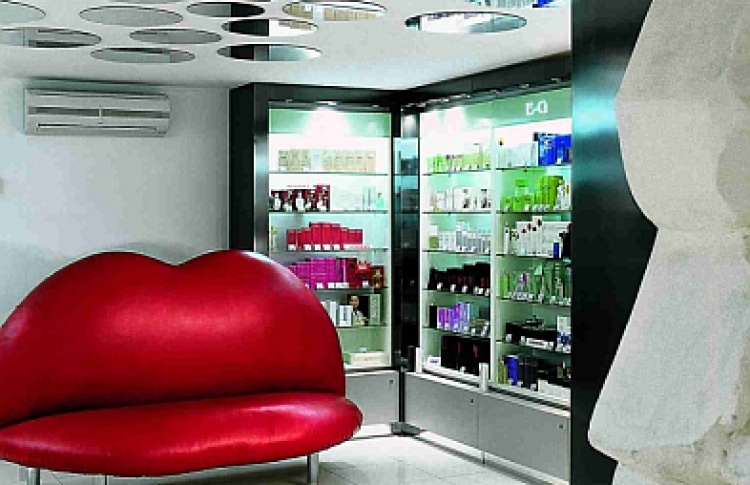 L`Oreal пропал из «Л`Этуаль»