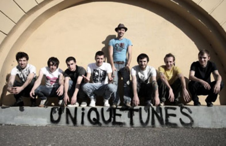 Uniquetunes. Презентация клипа Zeleniy Dyadya