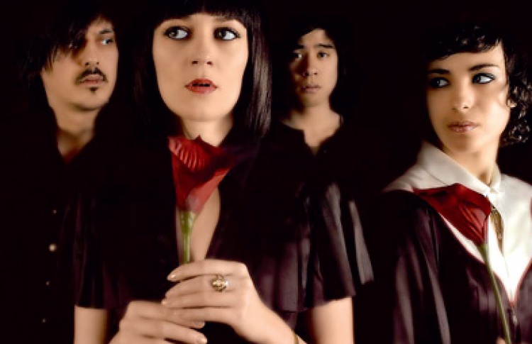 Casa: DJs Ladytron (Великобритания), Gender ID (СПб), Cheese People (Самара)