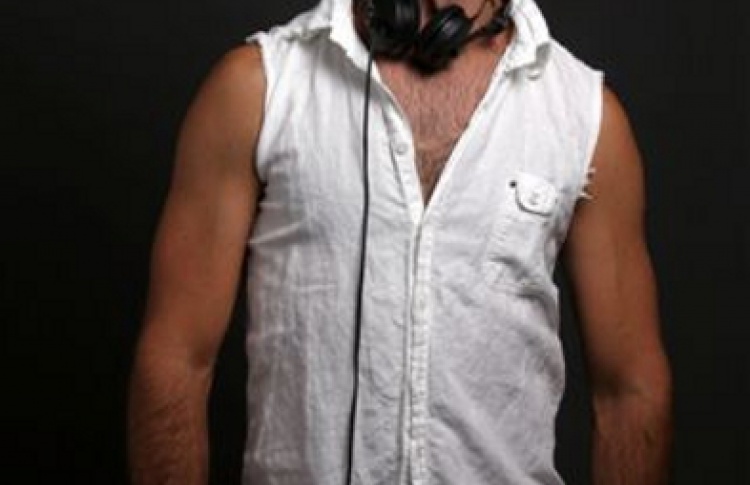 Grand Opening: DJs Пьер Морокко (Великобритания), Пух, Некрасов