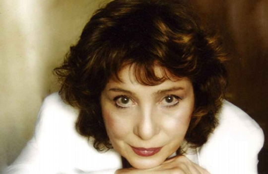 Елена камбурова биография личная жизнь национальность Елена Камбурова Музыка и клубы Time Out
