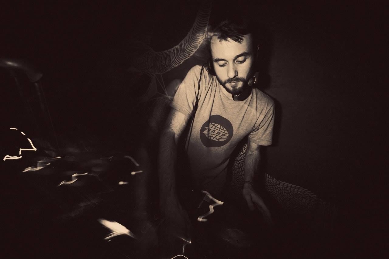 Песня yummy. F. Lay far dj. R dj. Dj far.