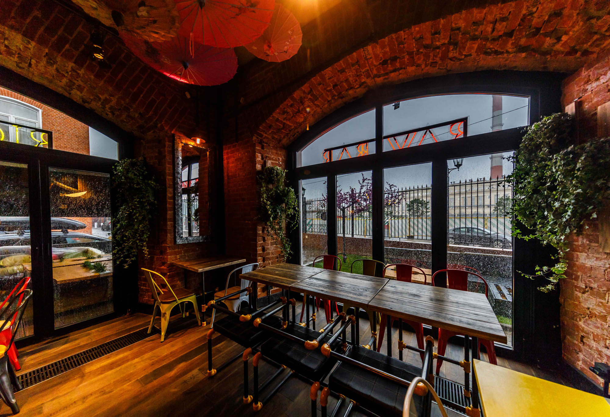 трактир жизни. жизнь удалась ресторан самара. жизнь пи кафе. образ жизни кафе. самара рестораны с экраном.