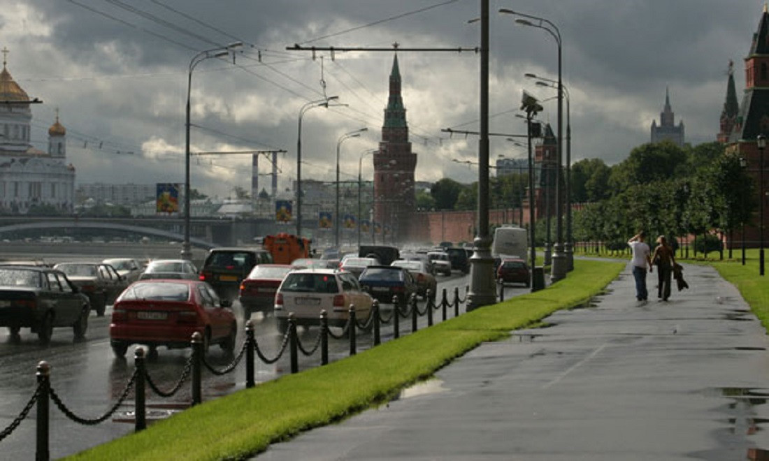 Дождь в москве картинки красивые