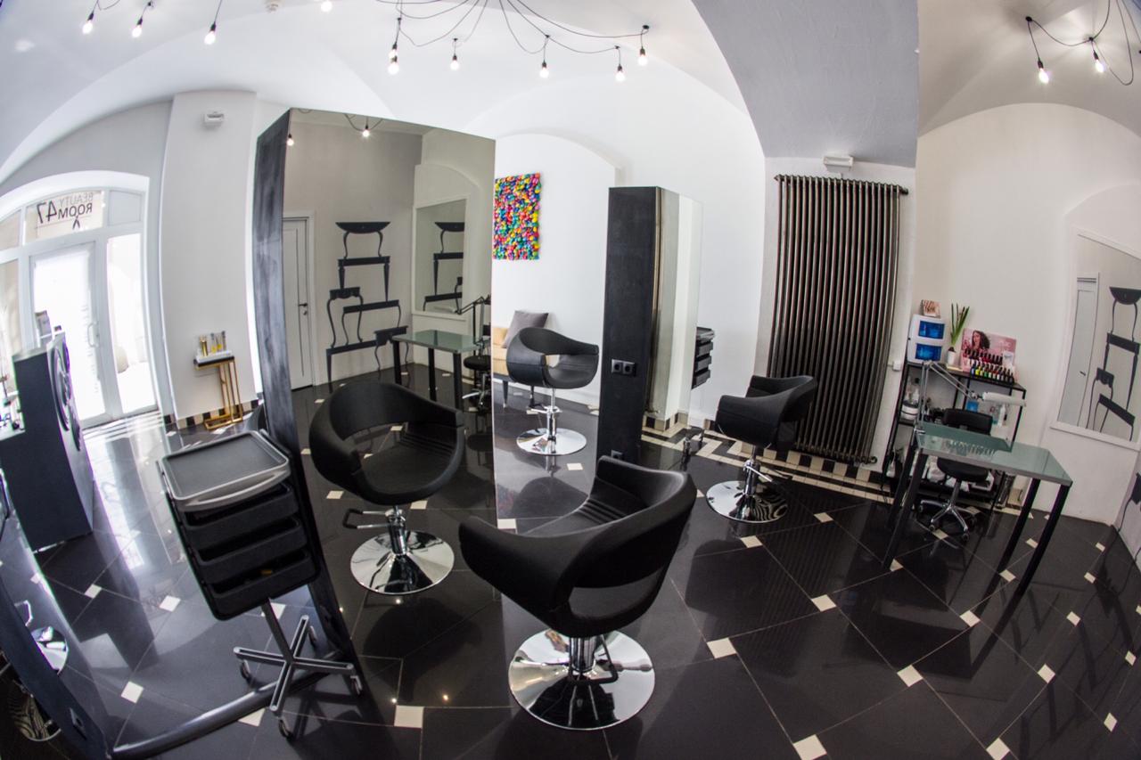 Салон красоты петербург. Beauty Room 47 Гороховая ул 47. Парикмахерская Бьюти рум. Beauty Room салон красоты. Богатый салон красоты.