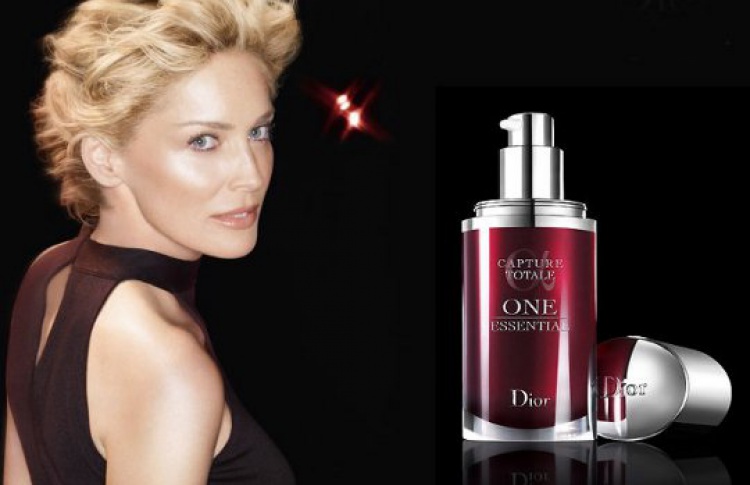 Иль де БОТЭ Dior. Очищающий мусс с нимфеей диор цена в Иль де боте.