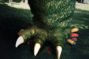 Бэмби против Годзиллы