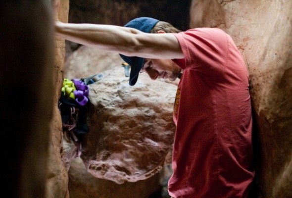 Recenziya Na Film 127 Chasov Otzyvy Kritikov O Kinofilme 127 Hours Vse Aktery Time Out