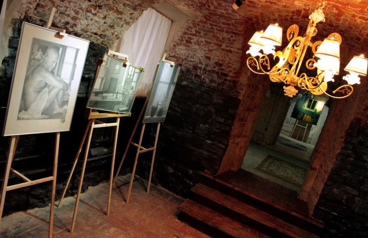 Alpert Gallery