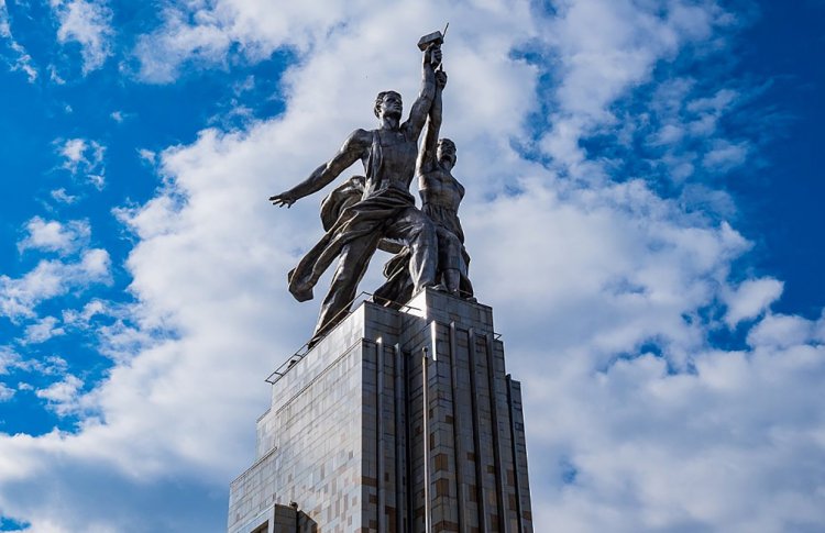 ВДНХ приготовил бесплатные экскурсии к Дню экскурсовода