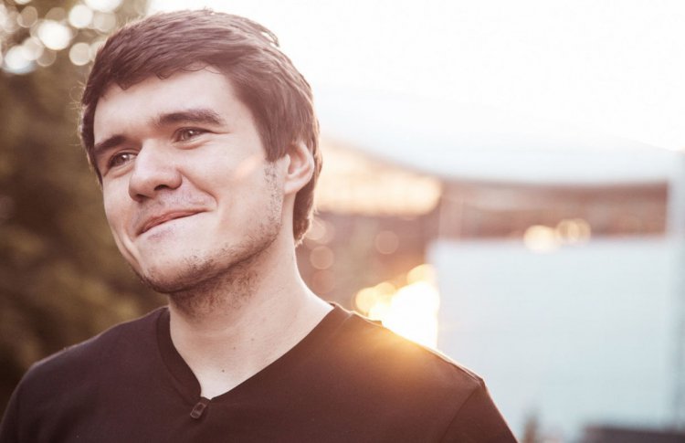 BadComedian ищет способ продолжить работу своего канала после судебного иска
