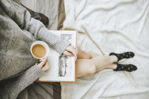 Приключения и романтика: что читать на зимних каникулах
