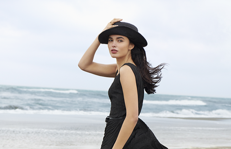 8 вещей из новой коллекции UNIQLO и INES DE LA FRESSANGE