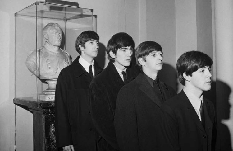 На выставке Гарри Бенсона пройдет день The Beatles