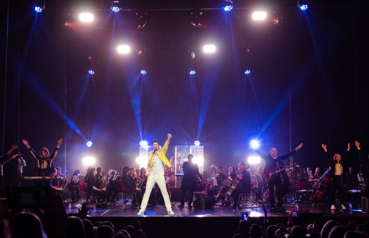 Queen & Scorpions Symphony Tribute Show