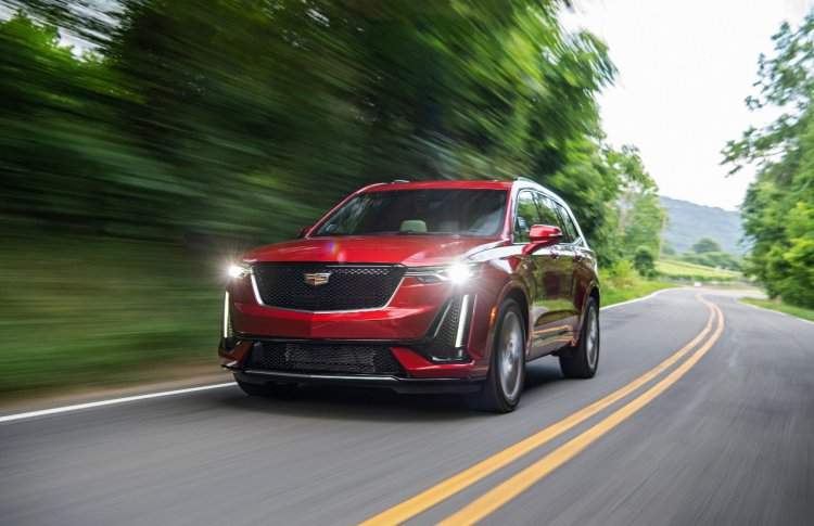 Cadillac объявляет о старте приема заказов на абсолютно новый кроссовер XT6