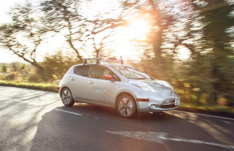 Nissan LEAF завершает самый длинный и сложный тест-драйв в автономном режиме в Великобритании