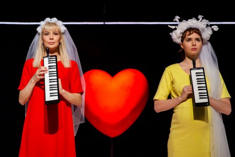 7 спектаклей о феминизме