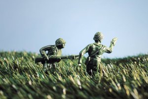 Чем заняться с ребенком в выходные 9-11 мая: онлайн-события ко Дню Победы и не только