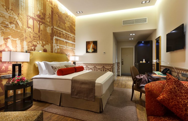 Ночь в подарок от Hotel Indigo
