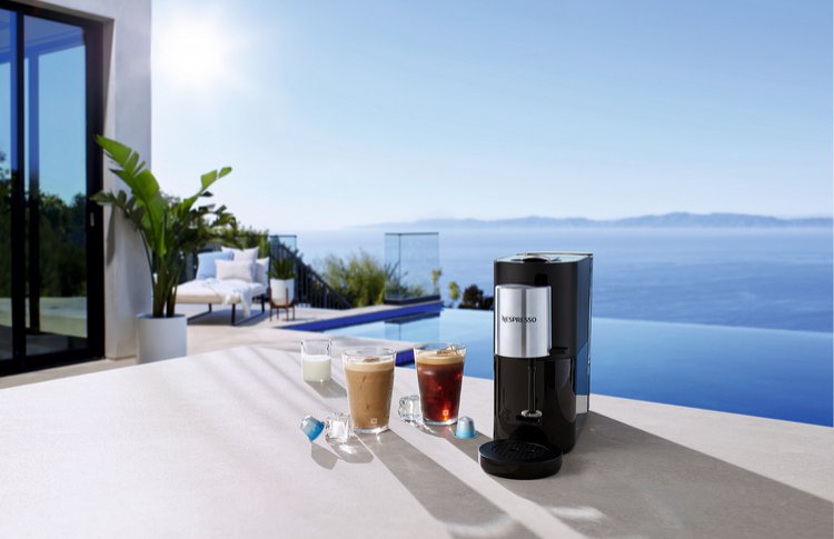 Кофе, влюбленный в лед: NESPRESSO представляет летнюю коллекцию BARISTA CREATIONS для приготовления холодных кофейных коктейлей